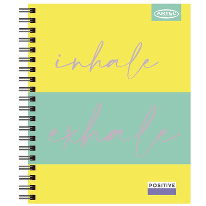 Cuaderno Universitario Positive Bold 100 Hojas 7mm. Diseño Aleatorio Artel