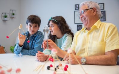 Proyectos artísticos fáciles y divertidos para niños en edad escolar