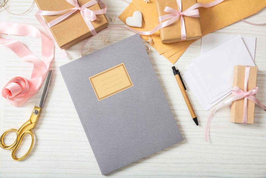 Regalos hechos a mano para amigos del colegio (7 ideas fáciles y originales paso a paso)